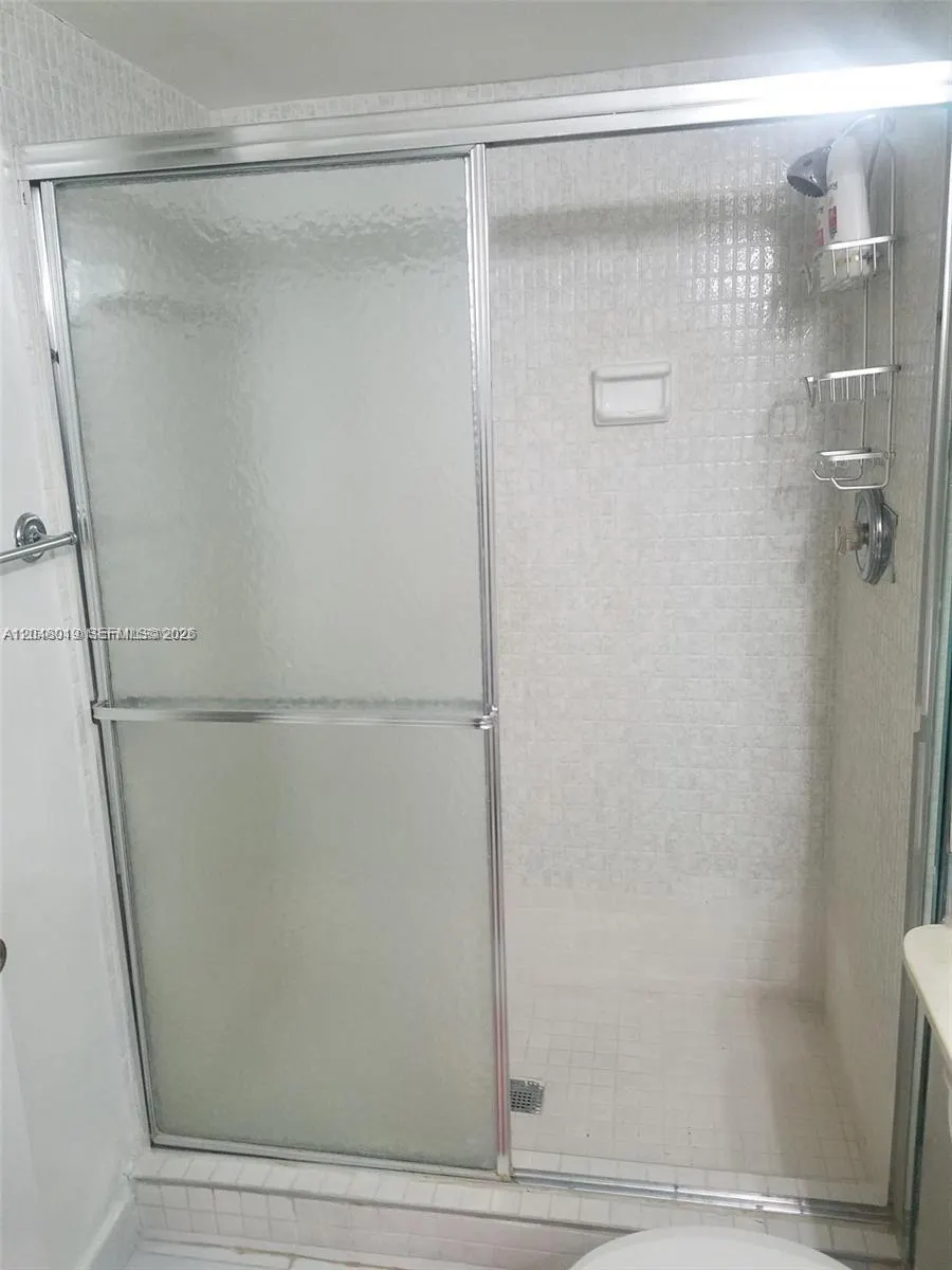 6921 Environ Boulevard #4P
