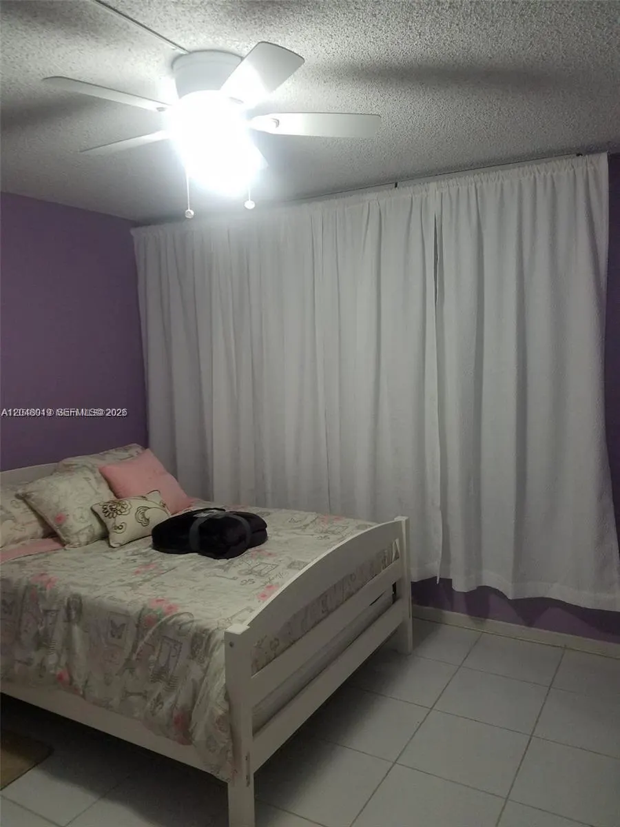 6921 Environ Boulevard #4P