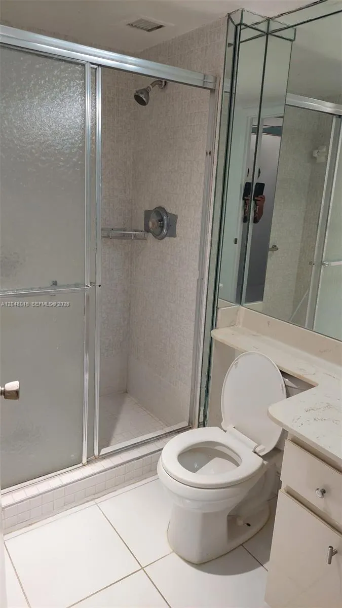 6921 Environ Boulevard #4P