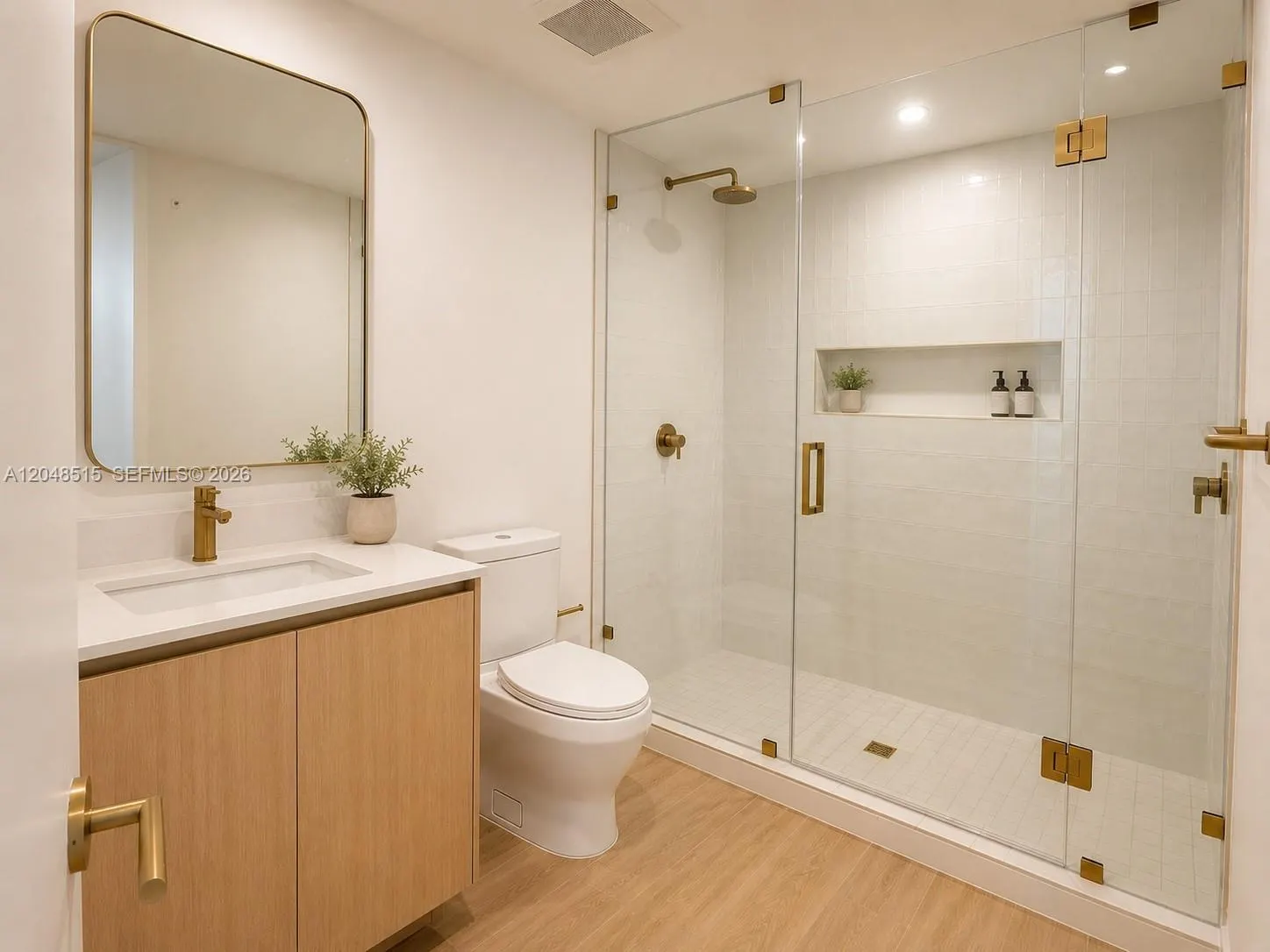 90 NE 32nd Street ##814