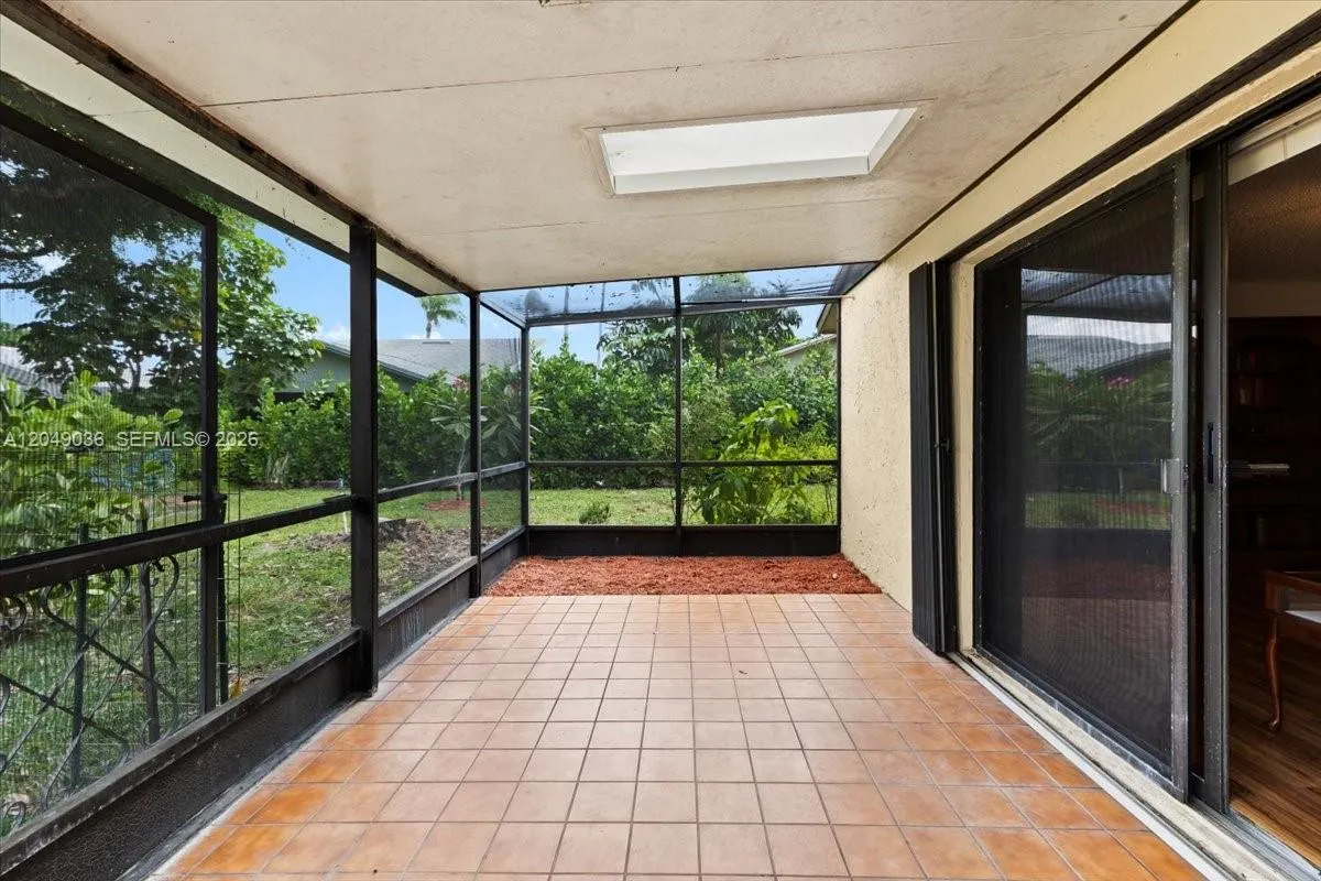 901 NW 26th Avenue