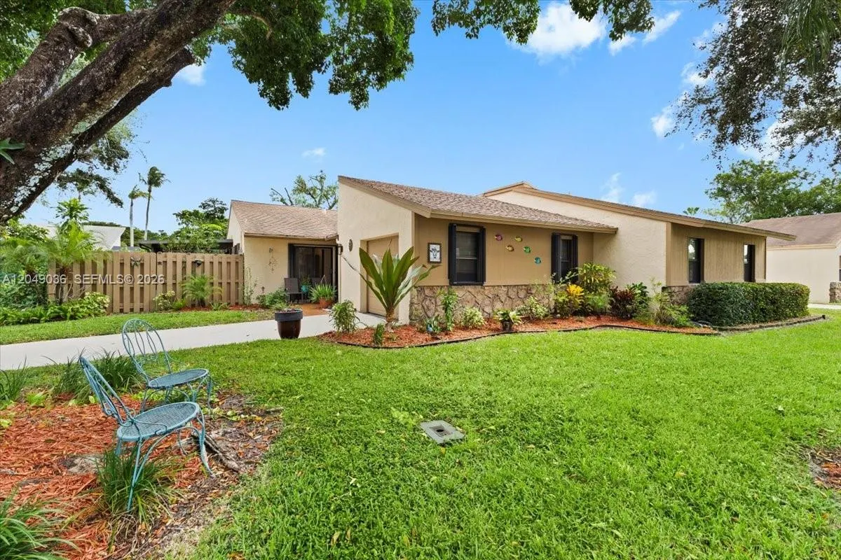 901 NW 26th Avenue