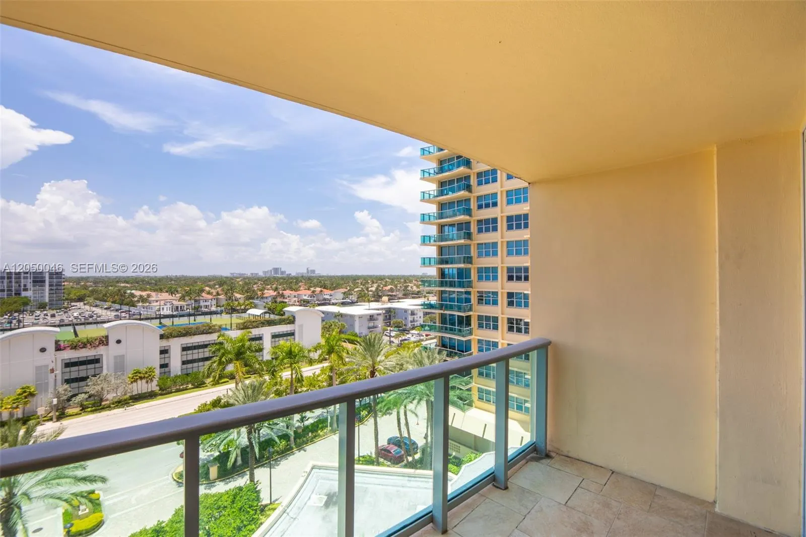2501 S Ocean Drive #828