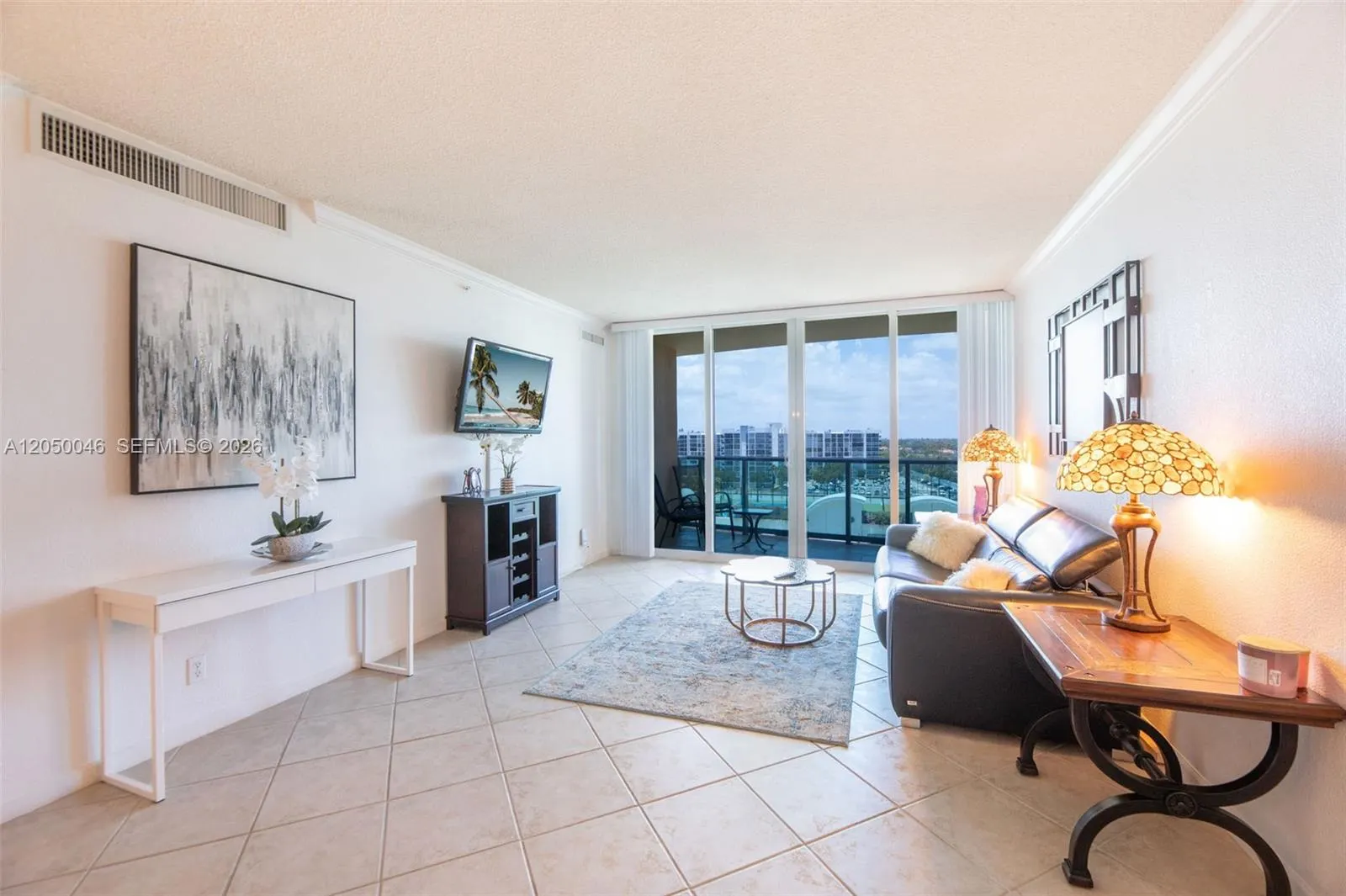 2501 S Ocean Drive #828