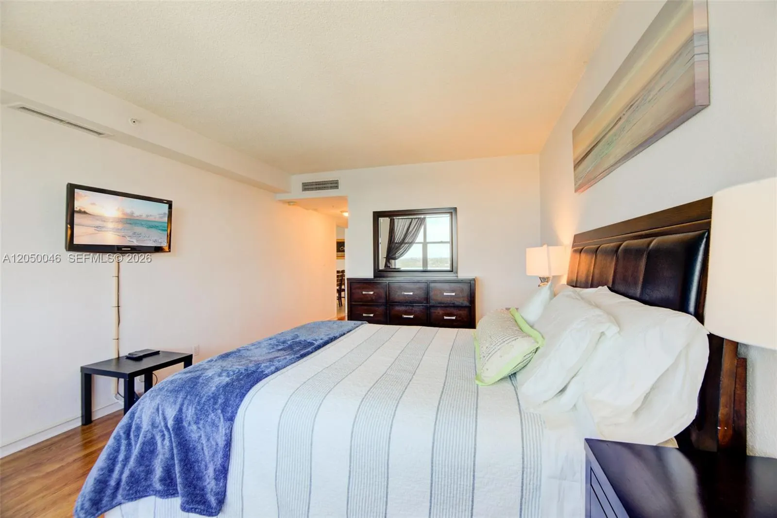 2501 S Ocean Drive #828