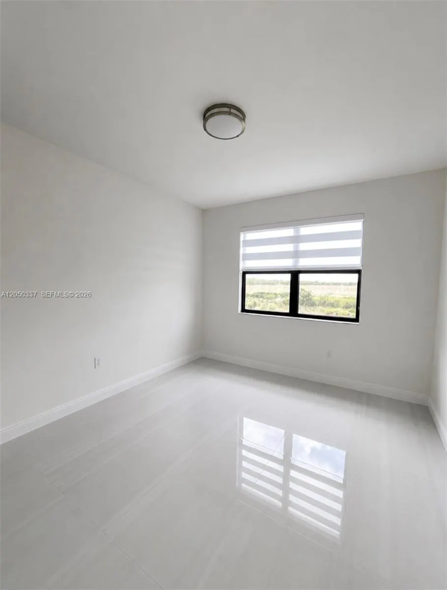 5487 Cassidy Lane