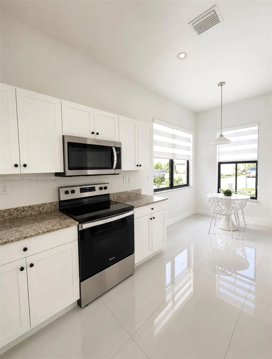 5487 Cassidy Lane