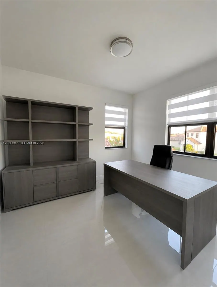 5487 Cassidy Lane