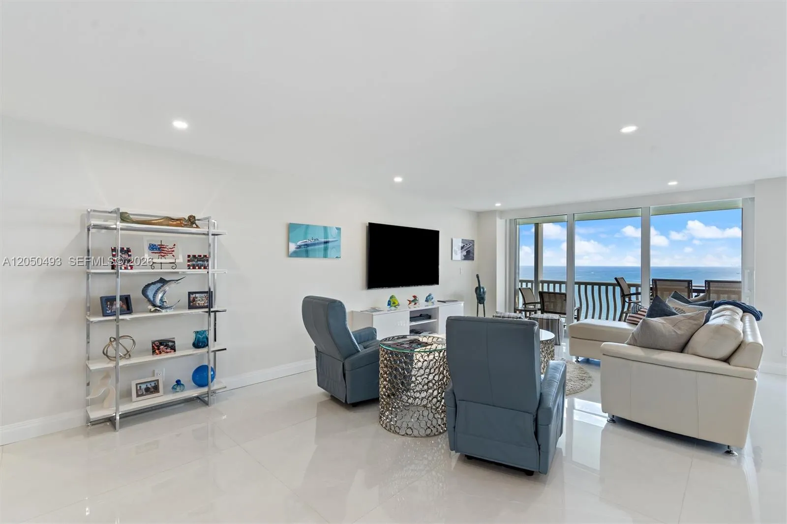 2200 S Ocean Lane #2804