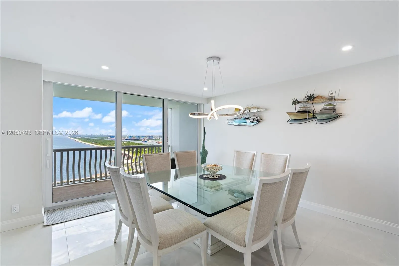 2200 S Ocean Lane #2804