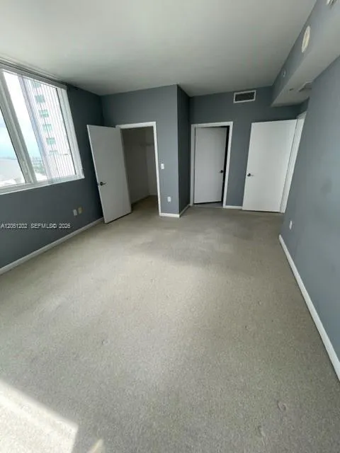 253 NE 2nd Street #1202