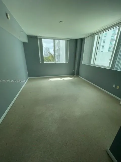 253 NE 2nd Street #1202