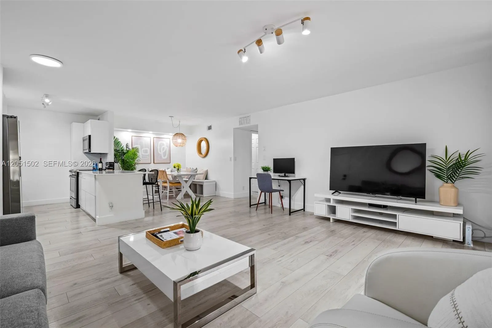 123 Deer Creek Boulevard #203