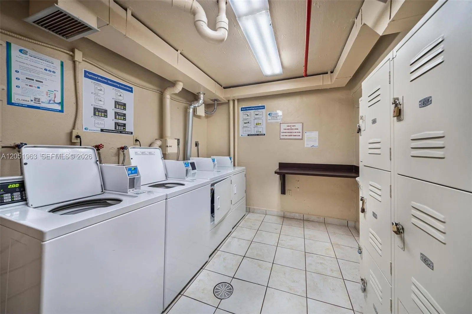5701 Collins Avenue #1415