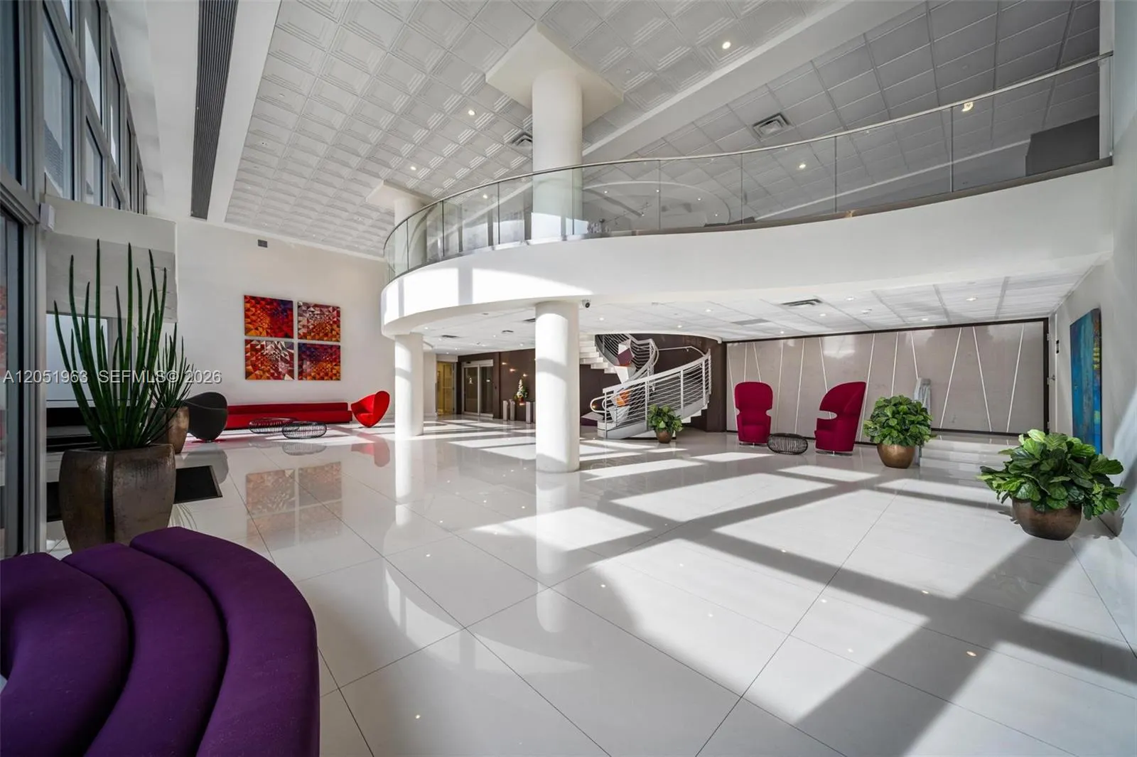 5701 Collins Avenue #1415