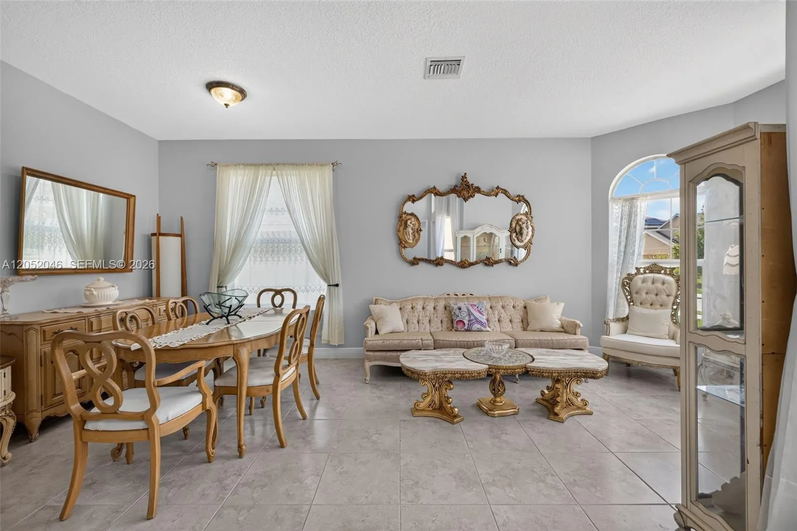 9760 Palm Breezes Drive