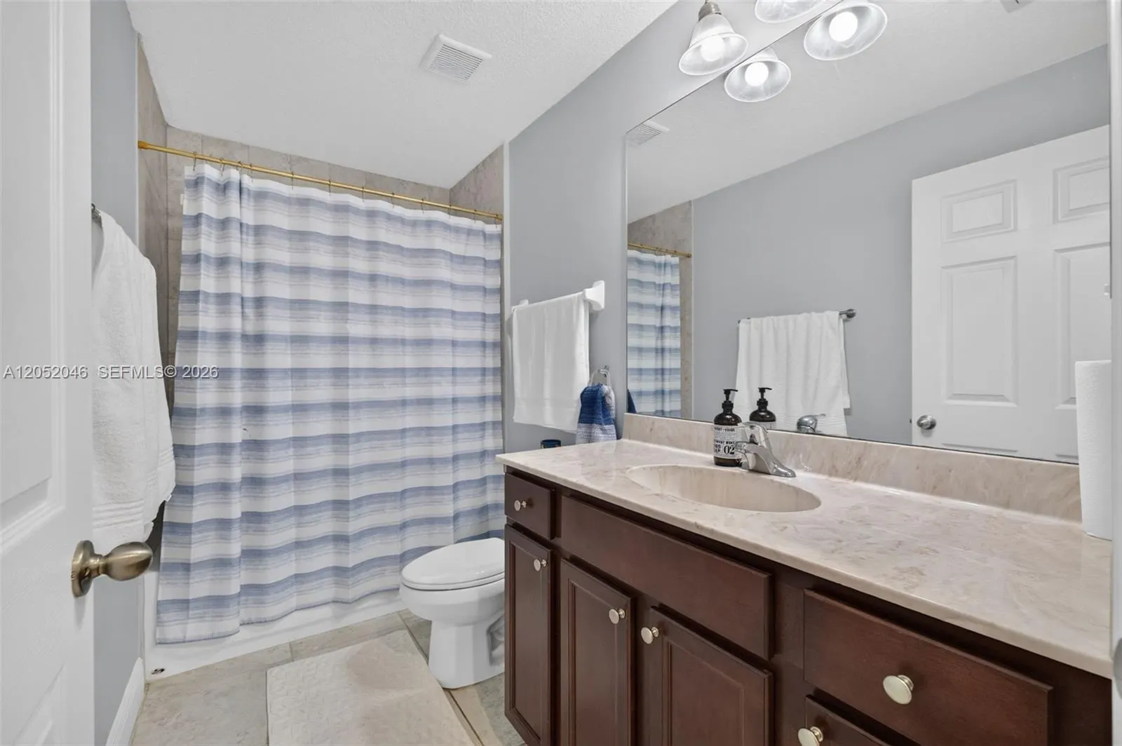 9760 Palm Breezes Drive