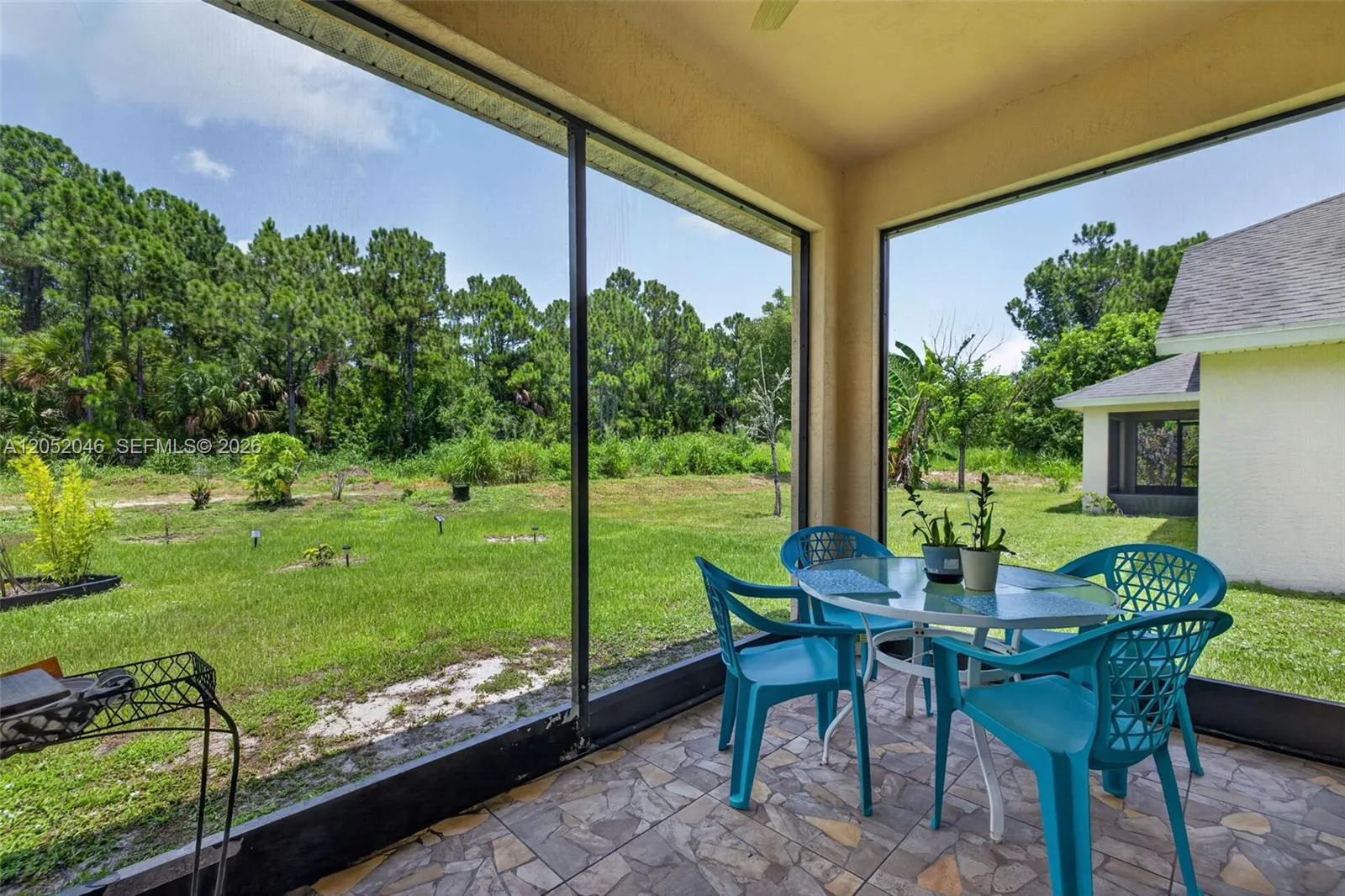 9760 Palm Breezes Drive