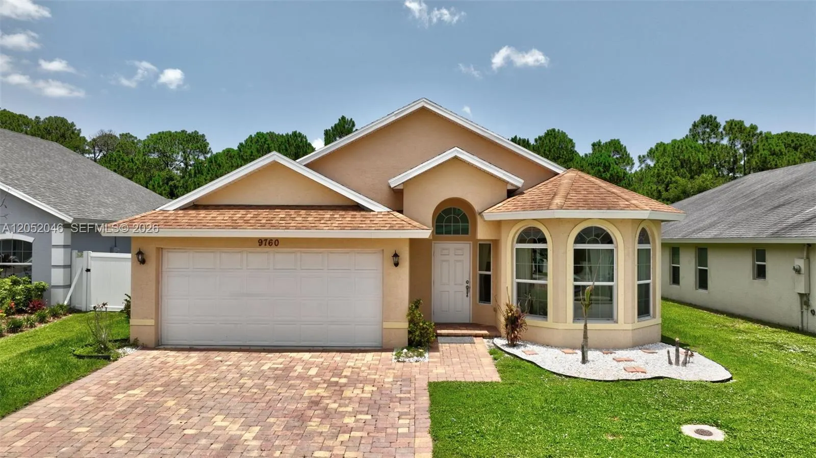 9760 Palm Breezes Drive