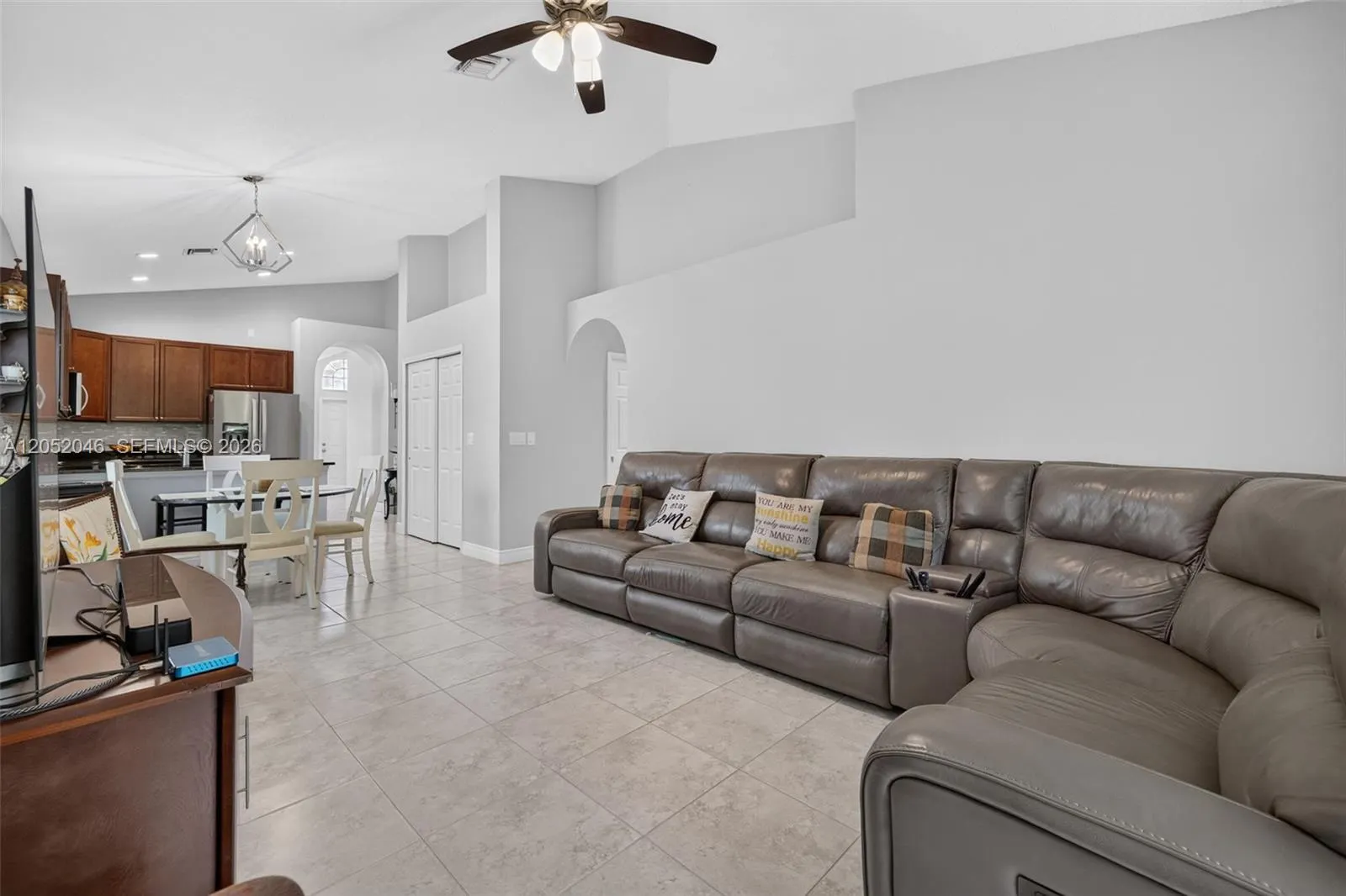 9760 Palm Breezes Drive