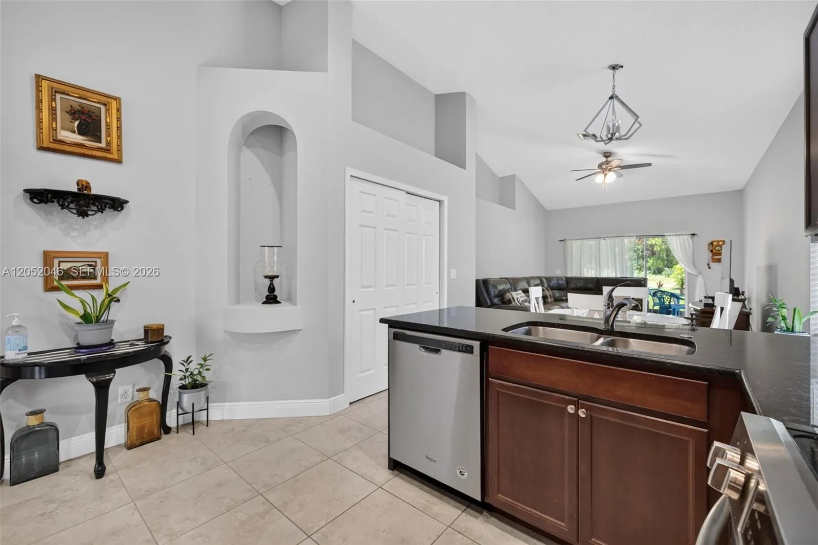 9760 Palm Breezes Drive