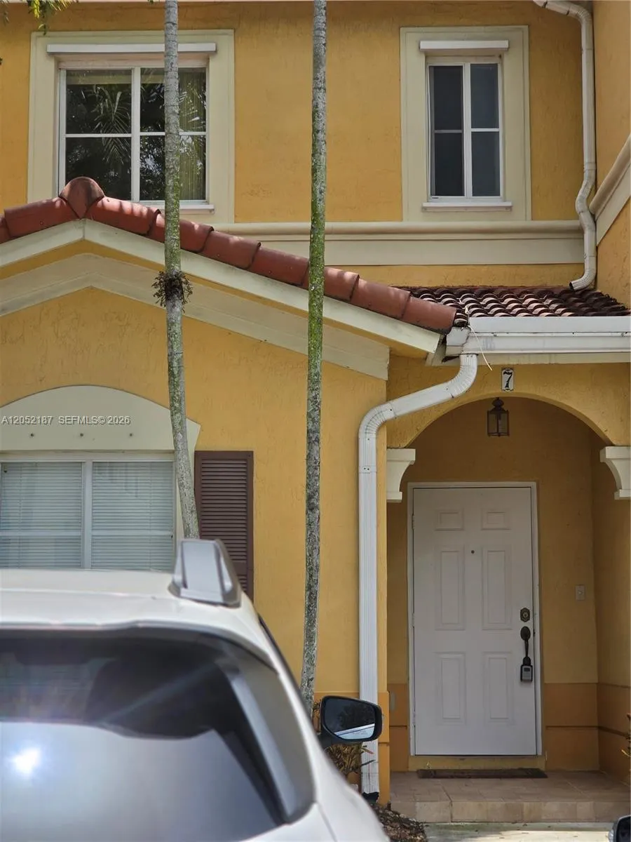 10760 NW 82 Terrace #7