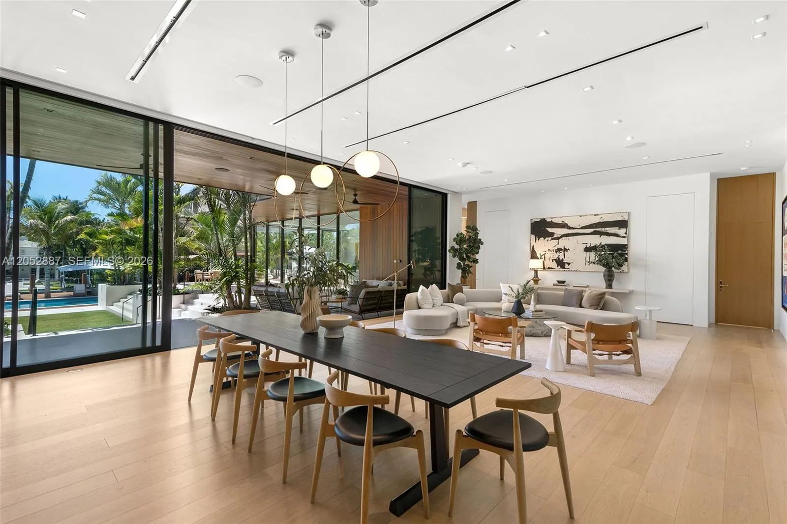 1420 W 23rd Street
