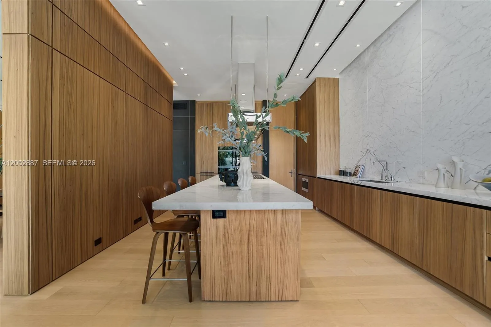1420 W 23rd Street