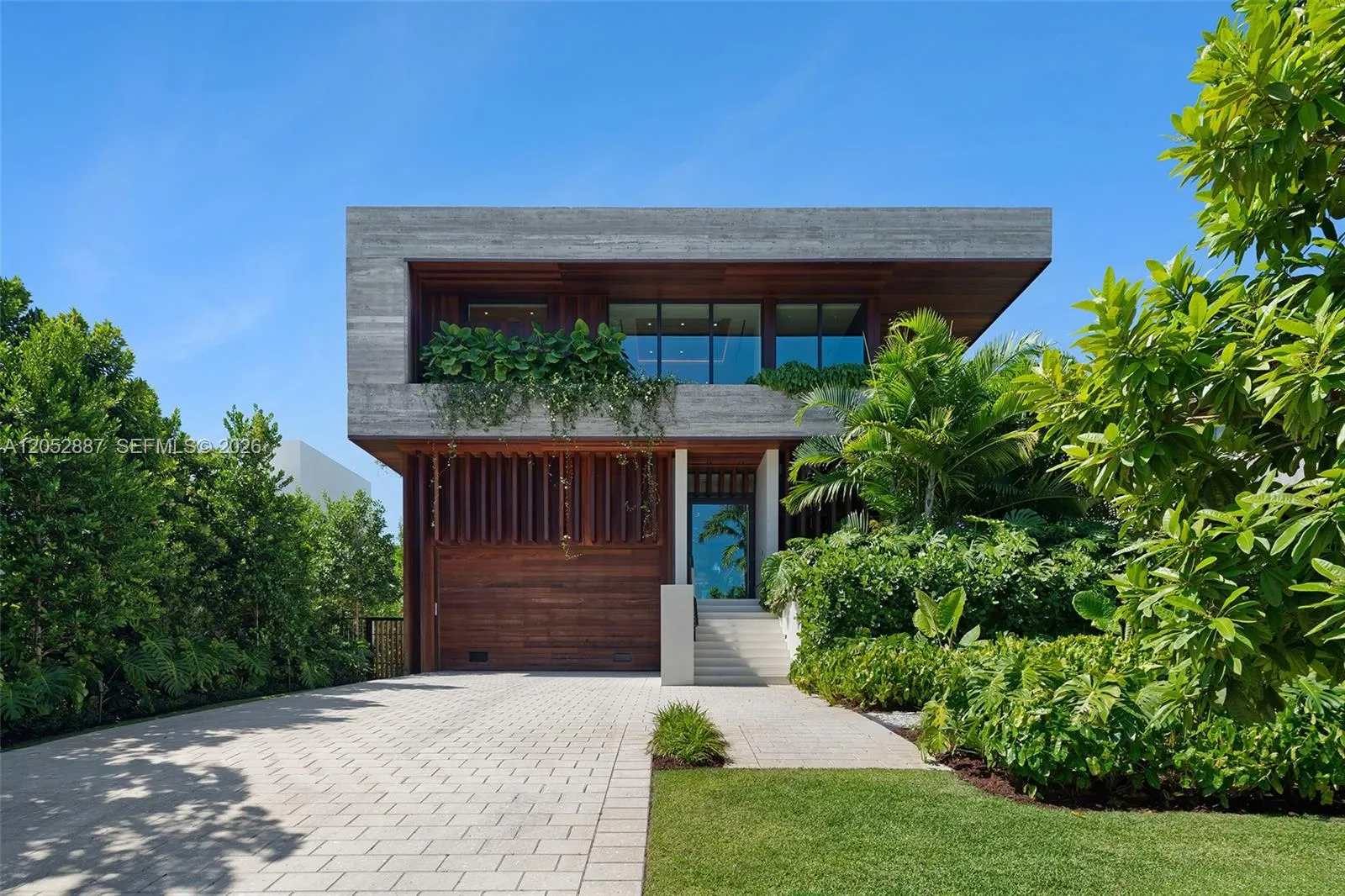 1420 W 23rd Street