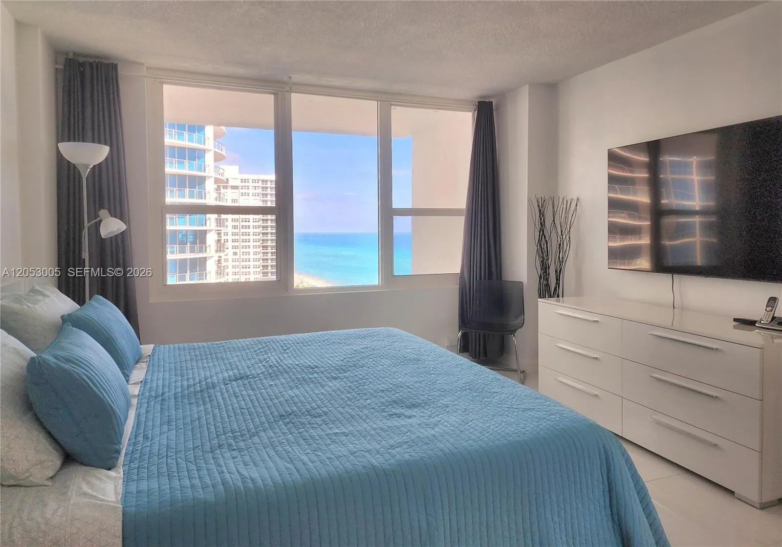 3505 S Ocean Drive #1011