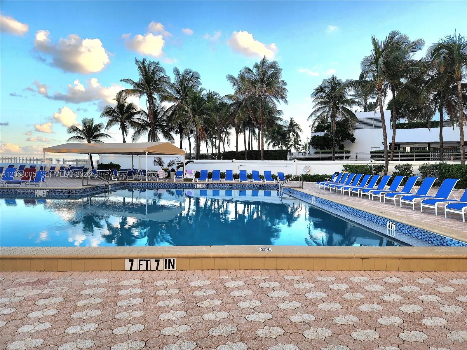 3505 S Ocean Drive #1011