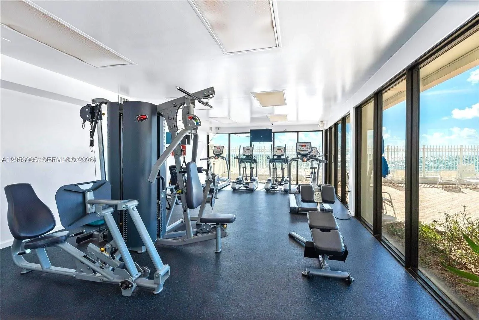 3505 S Ocean Drive #1011