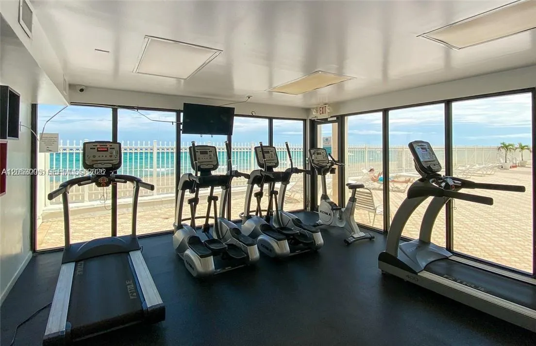 3505 S Ocean Drive #1011