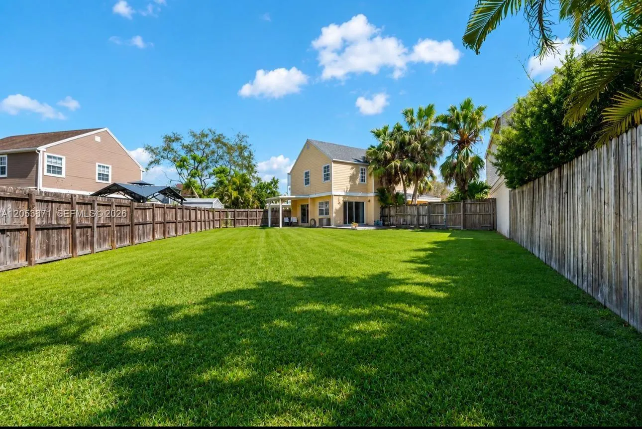 11737 SW 116th Terrace