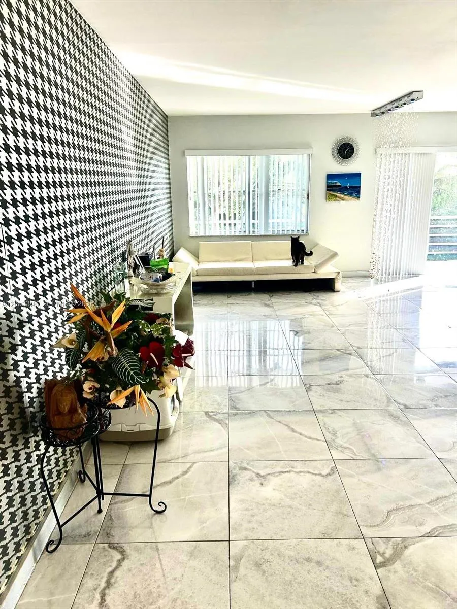 300 Diplomat Parkway #301