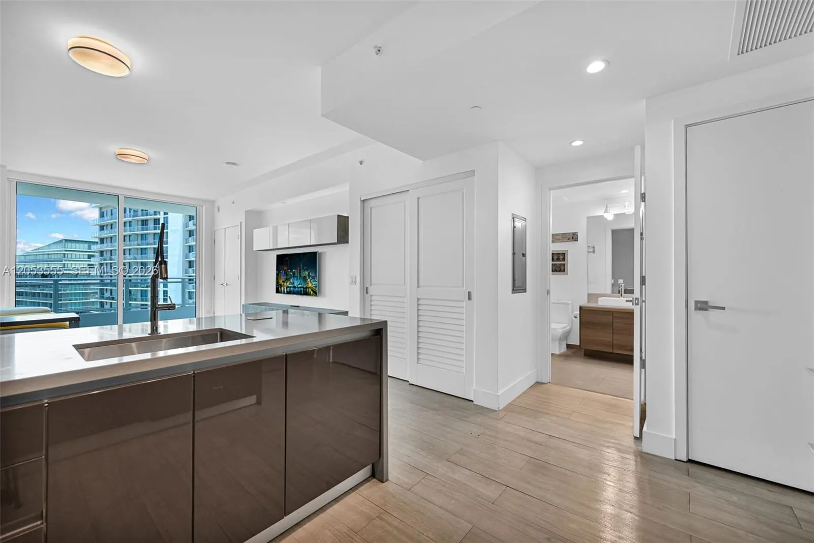 1080 Brickell Avenue #3705