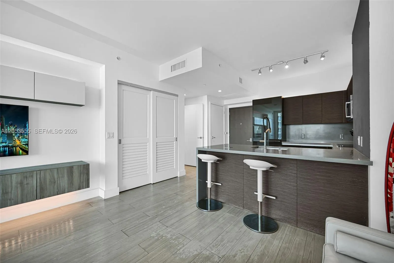 1080 Brickell Avenue #3705
