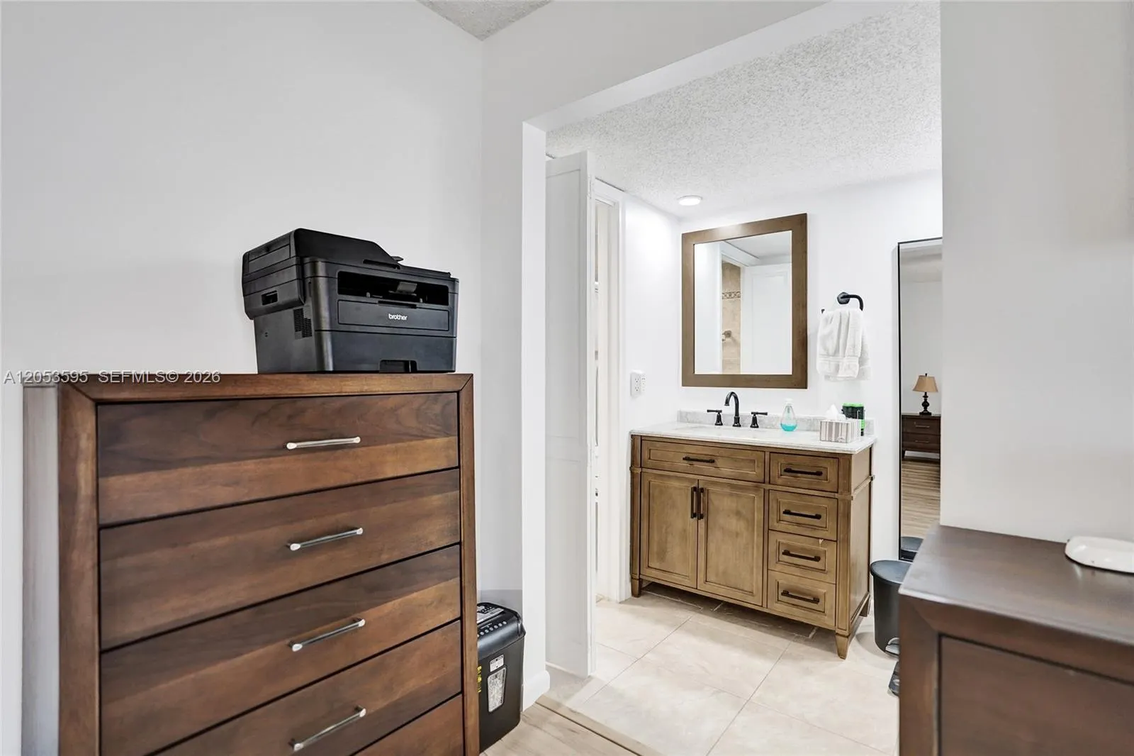 208 Greenbrier C #208
