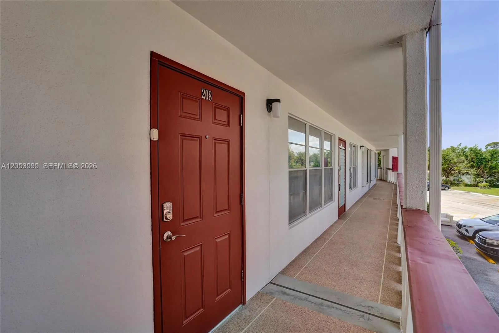 208 Greenbrier C #208