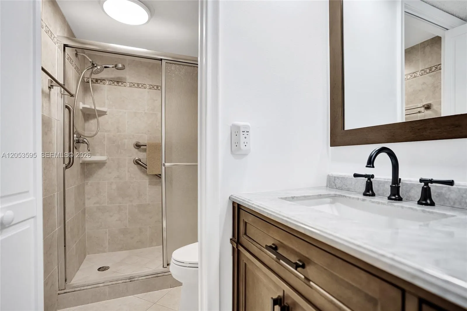208 Greenbrier C #208