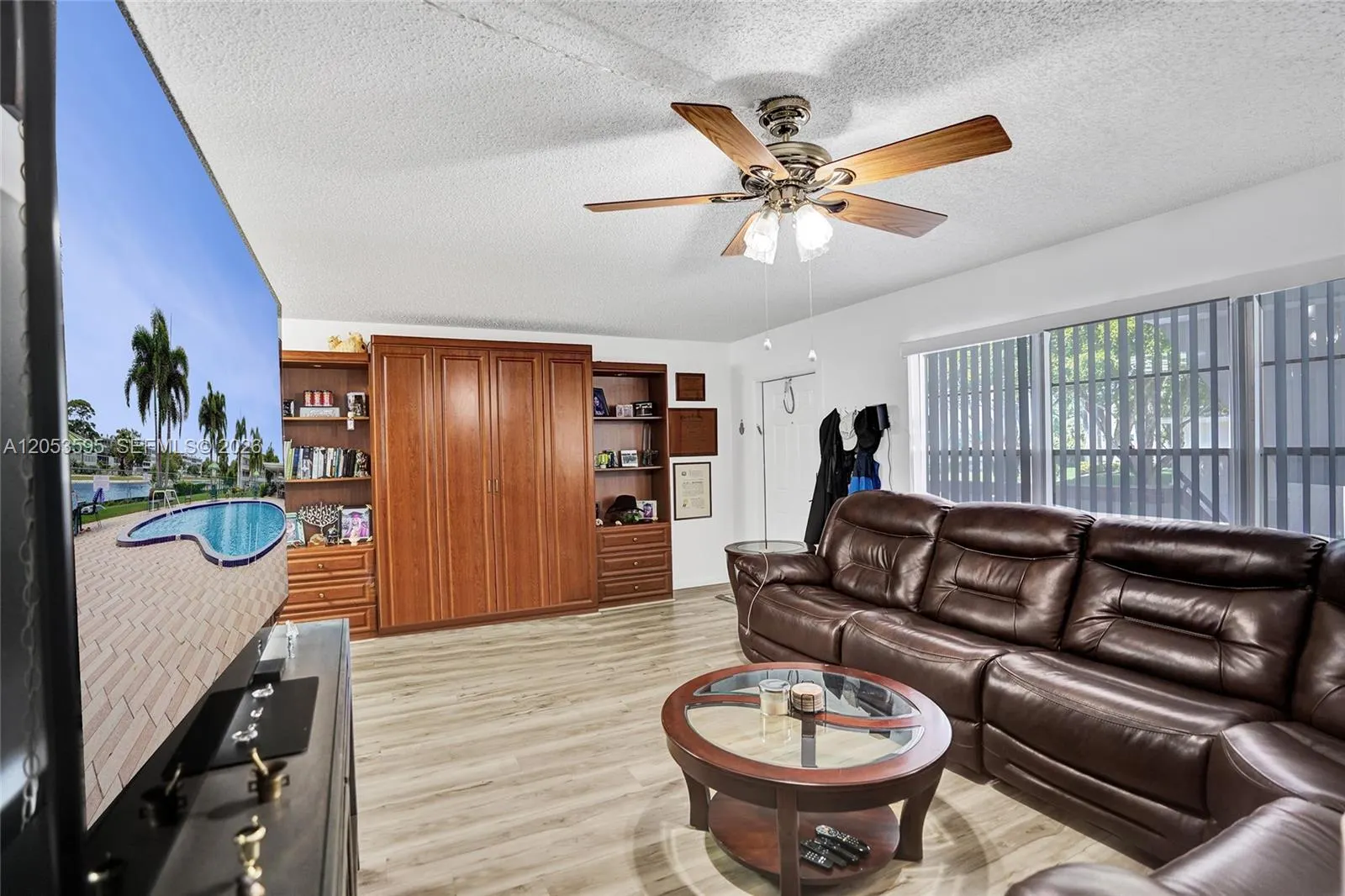 208 Greenbrier C #208