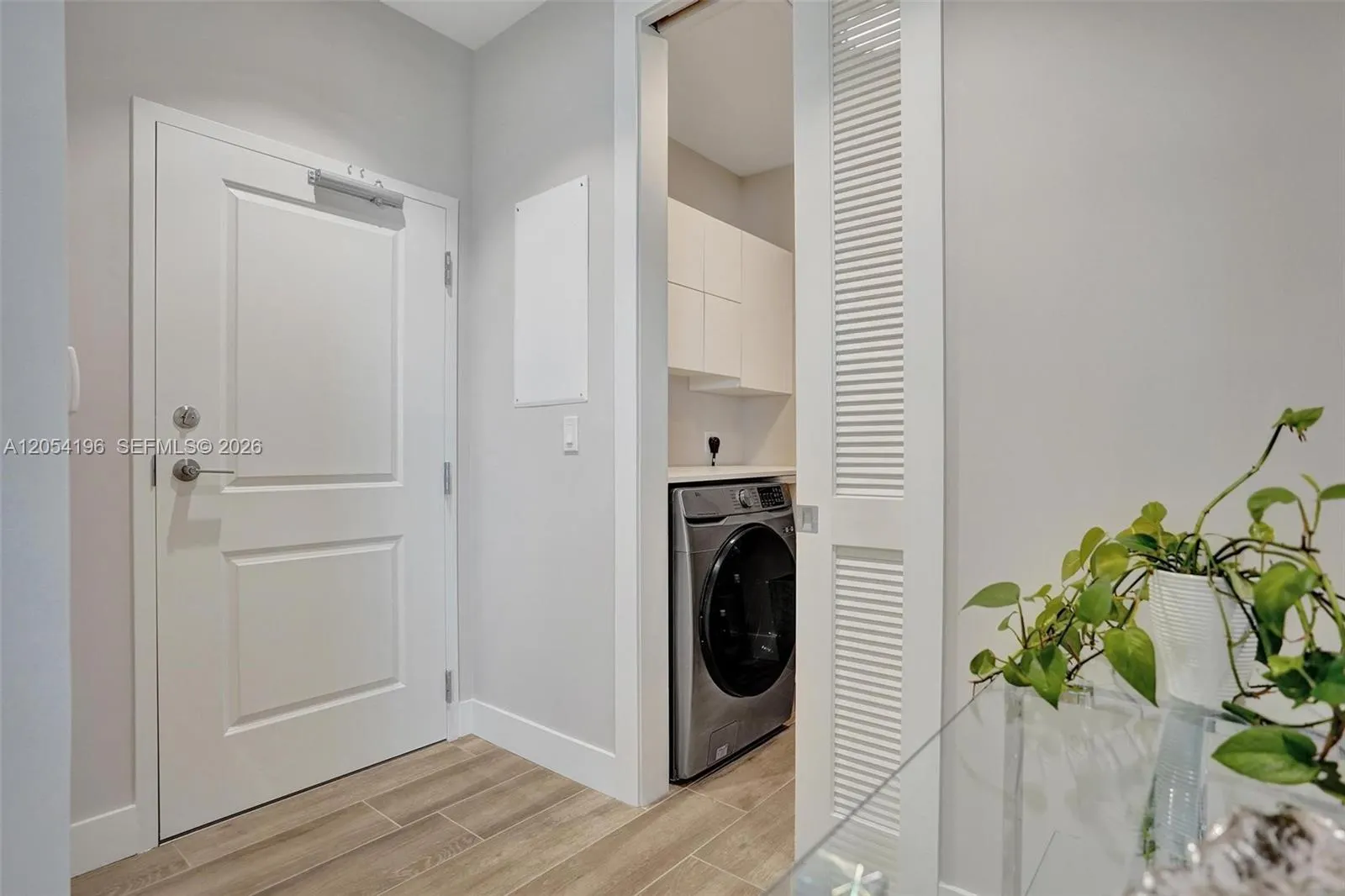 41 SW Seminole Street #209 304 310