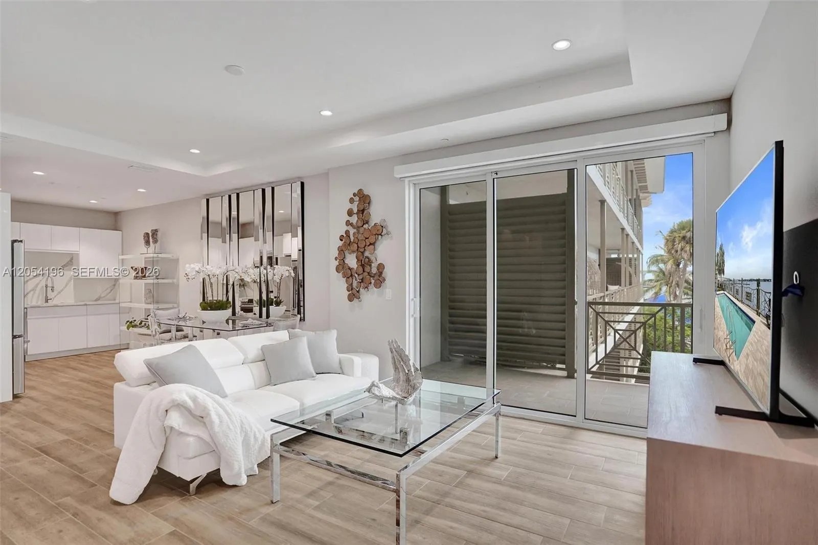 41 SW Seminole Street #209 304 310