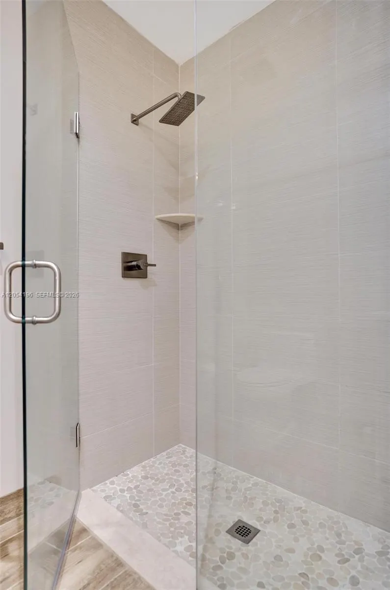 41 SW Seminole Street #209 304 310