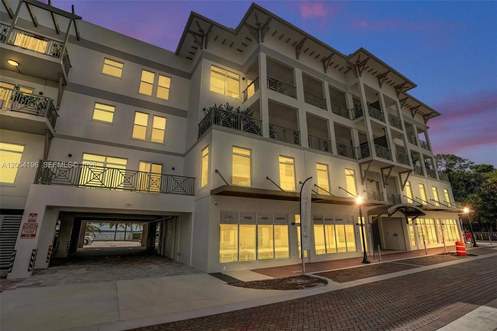 41 SW Seminole Street #209 304 310