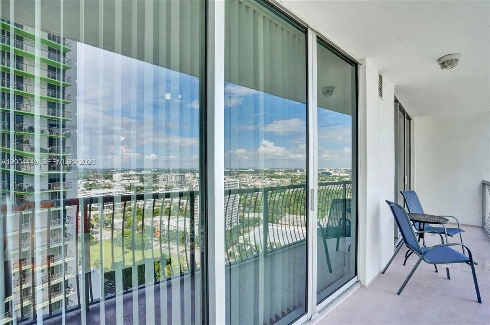 1750 N Bayshore Drive #2911
