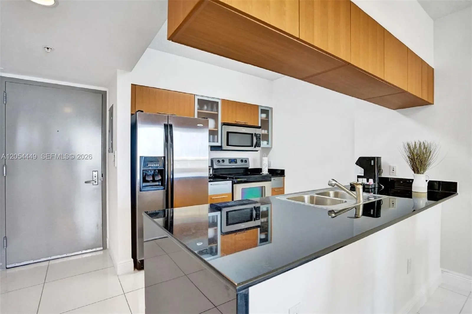 1750 N Bayshore Drive #2911