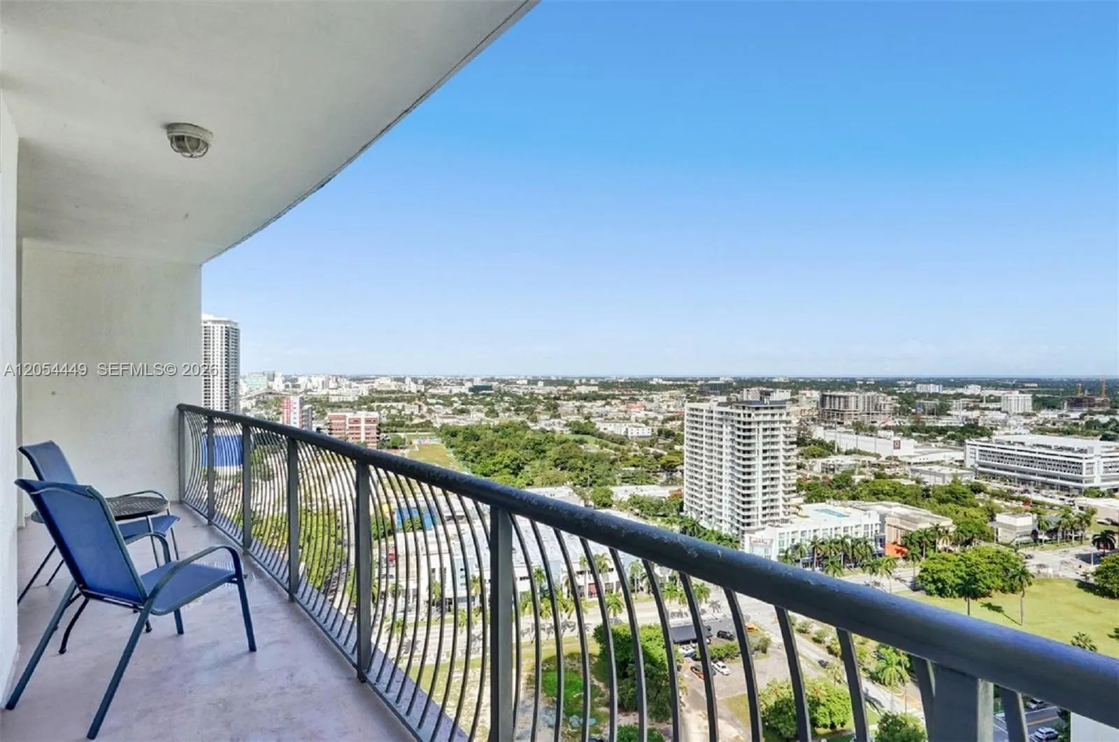 1750 N Bayshore Drive #2911