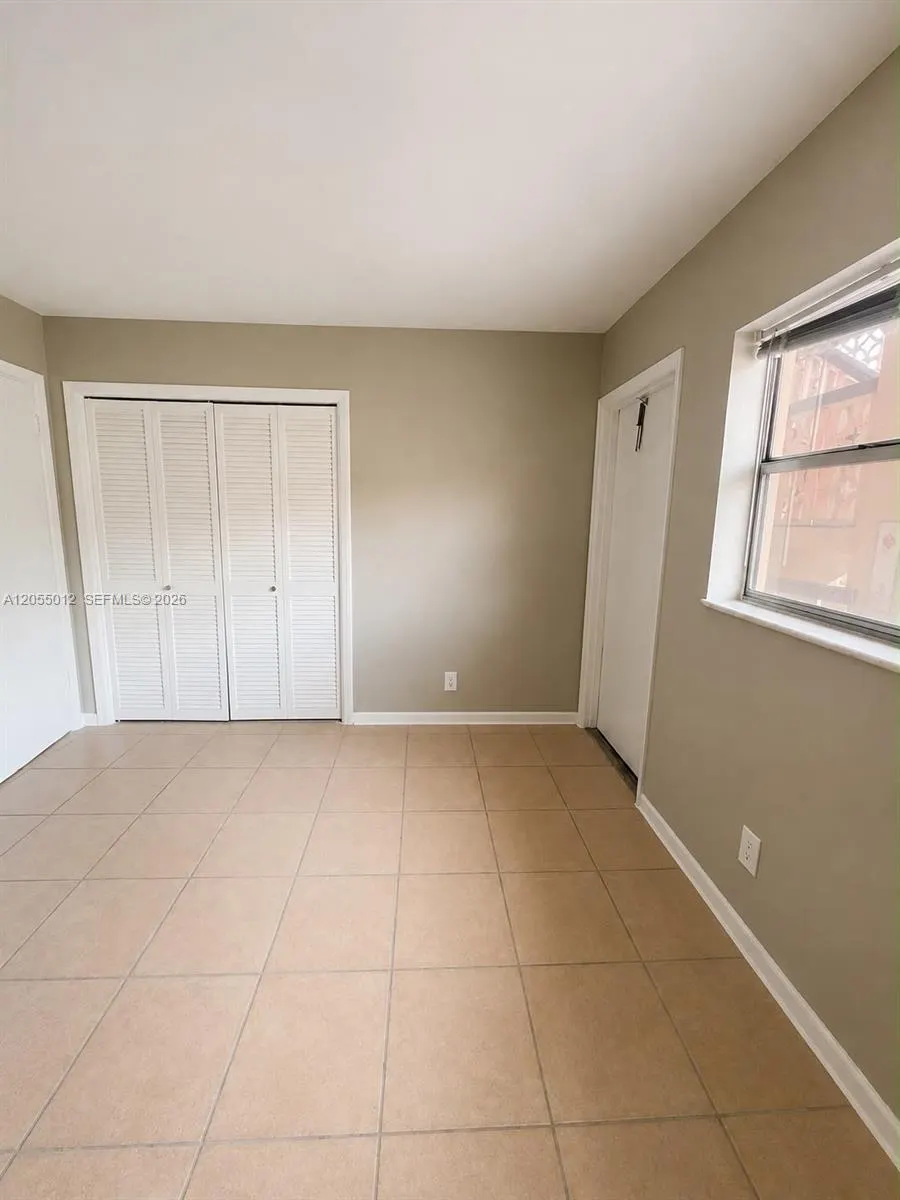 3930 Crystal Lake Drive #208
