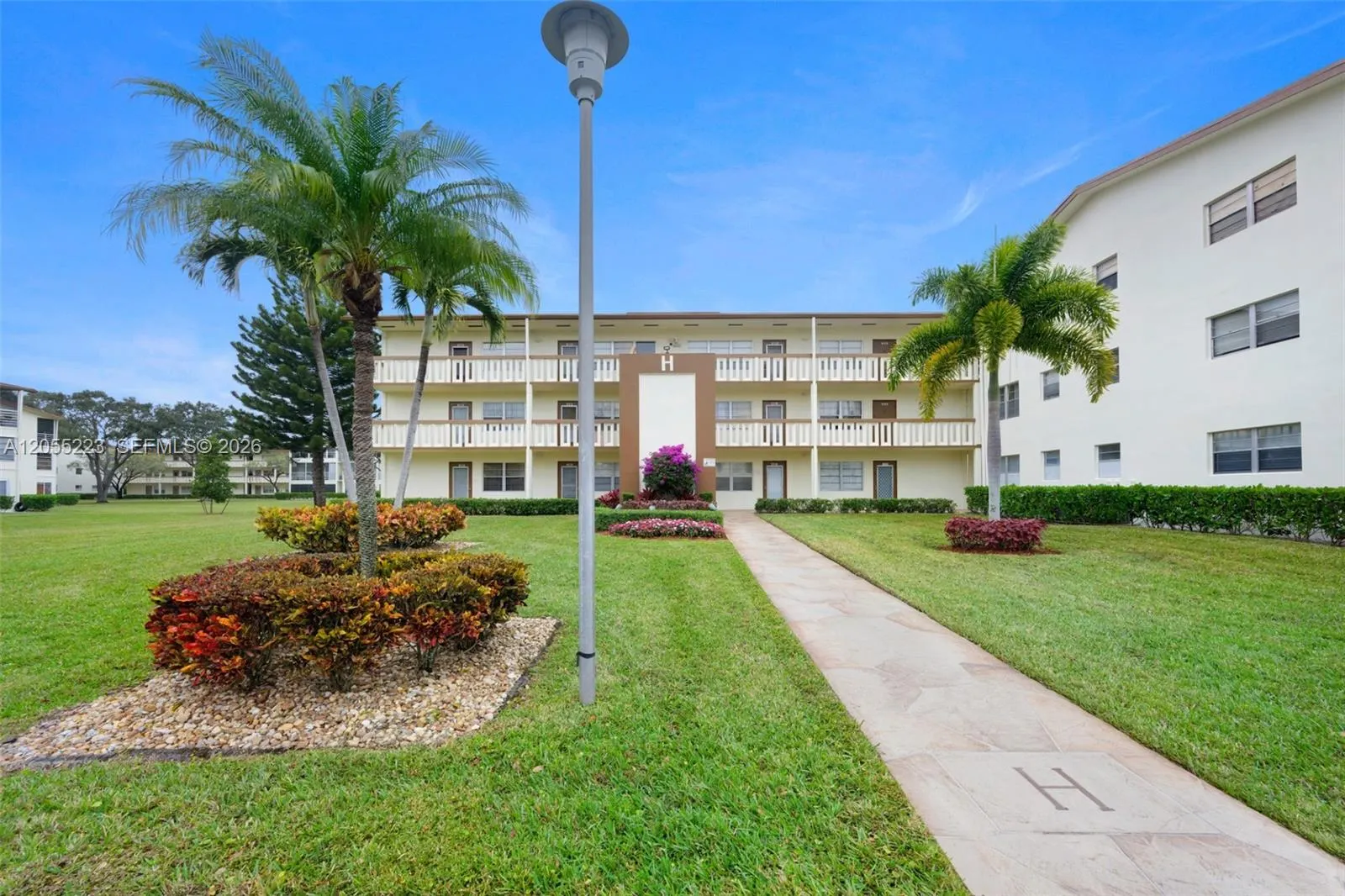 312 Mansfield H #312